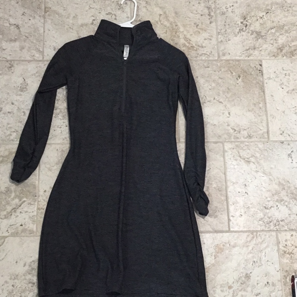 SOYBU gray dress size small